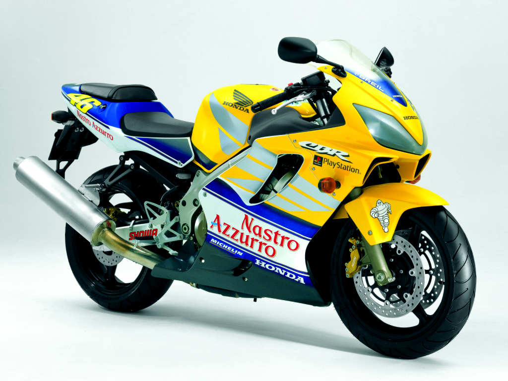 cbr 600 rossi replica